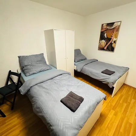 Unabhaengiges Twin-apartment アパート